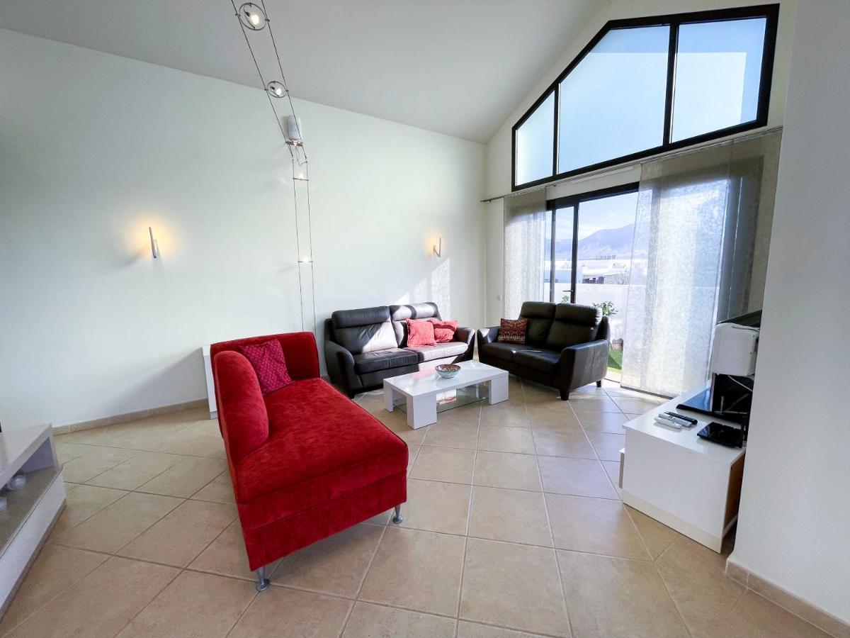 Villa Casa Sol Y Mar Azul Un'Oasi A Due Passi Dal Mare à Playa Blanca  Extérieur photo